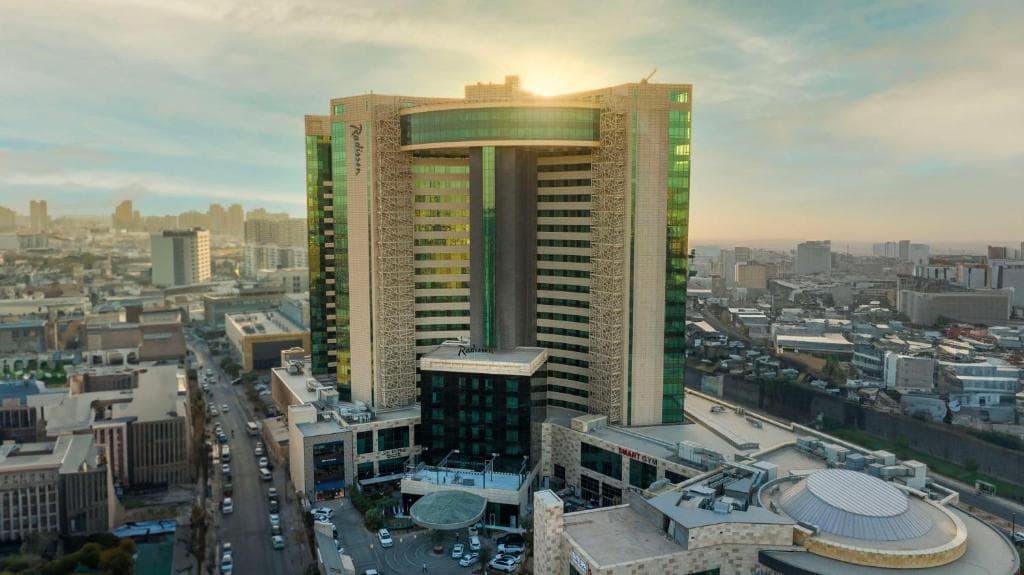 Radisson Hotel & Residences
